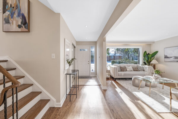 16-Revcoe-Drive-Toronto-Web-Salisbury-10