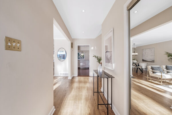 16-Revcoe-Drive-Toronto-Web-Salisbury-12