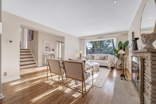 16-Revcoe-Drive-Toronto-Web-Salisbury-16