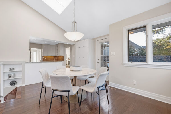 16-Revcoe-Drive-Toronto-Web-Salisbury-29