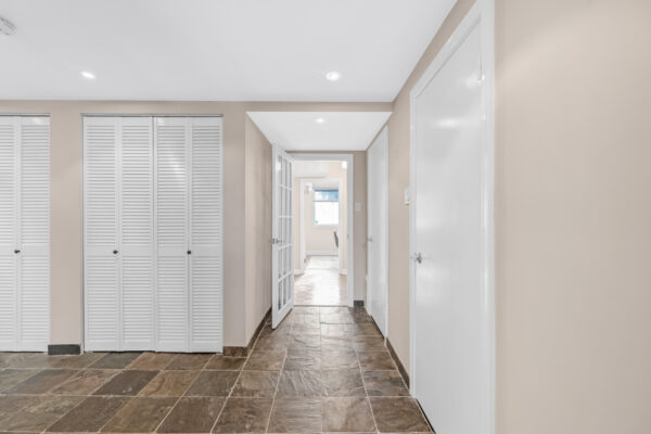 16-Revcoe-Drive-Toronto-Web-Salisbury-38