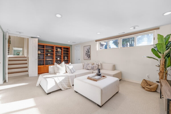 16-Revcoe-Drive-Toronto-Web-Salisbury-58