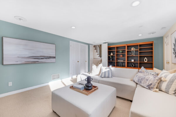 16-Revcoe-Drive-Toronto-Web-Salisbury-59