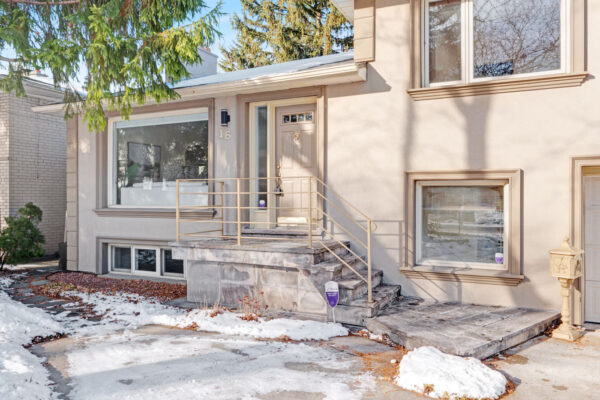 16-Revcoe-Drive-Toronto-Web-Salisbury-9