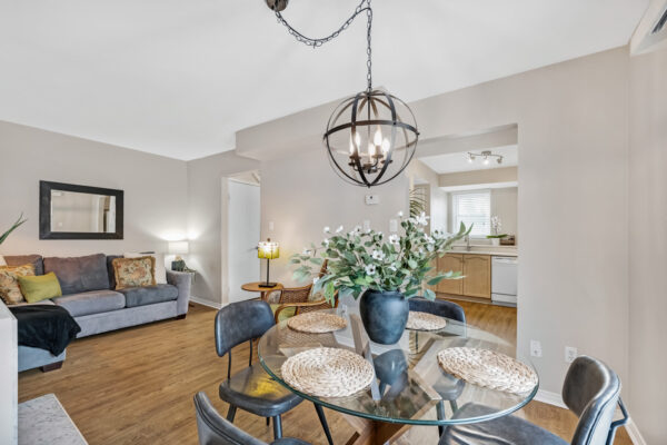 12455-Ninth-Line-#111-Stouffville-Web-Salisbury-22