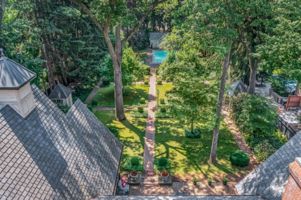 190-Donnelly-Drive-Mississauga-Web-Salisbury-107