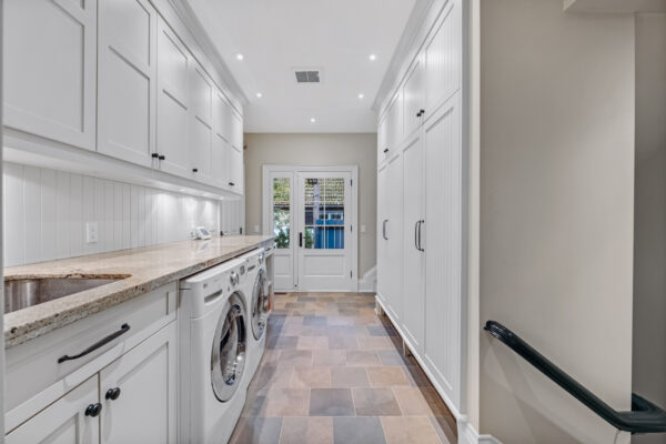 190-Donnelly-Drive-Mississauga-Web-Salisbury-59