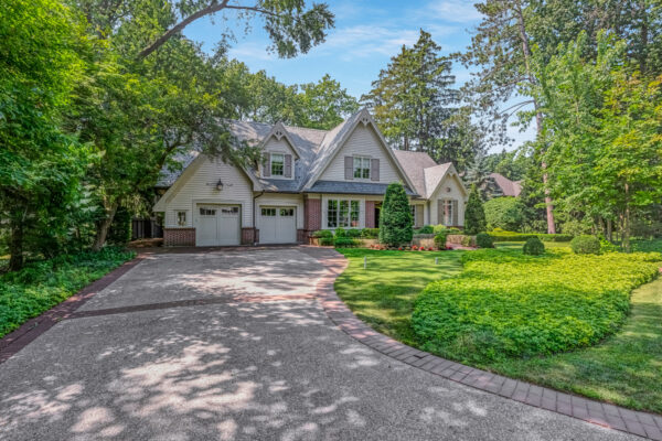 190-Donnelly-Drive-Mississauga-Web-Salisbury-7