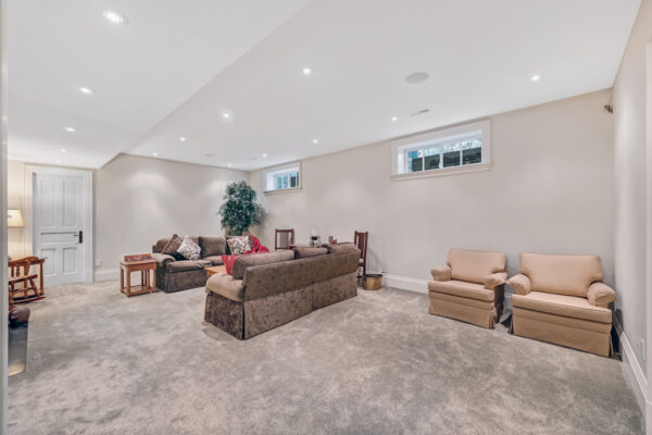 190-Donnelly-Drive-Mississauga-Web-Salisbury-80