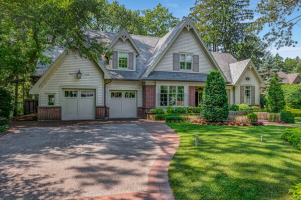 190-Donnelly-Drive-Mississauga-Web-Salisbury-9