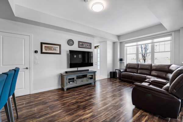 277-Gatwick-Drive-#101-Oakville-Web-Salisbury-11