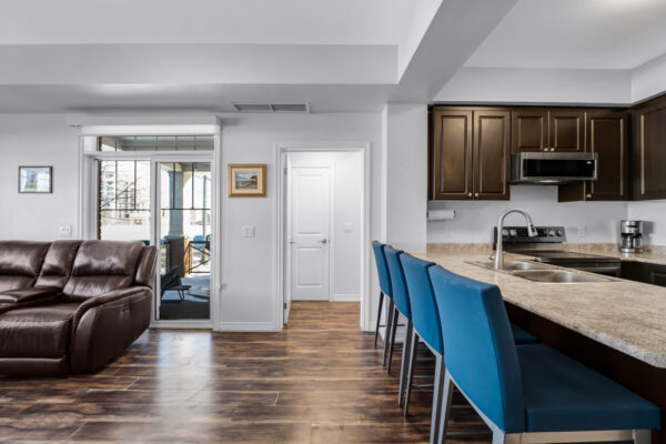 277-Gatwick-Drive-#101-Oakville-Web-Salisbury-27