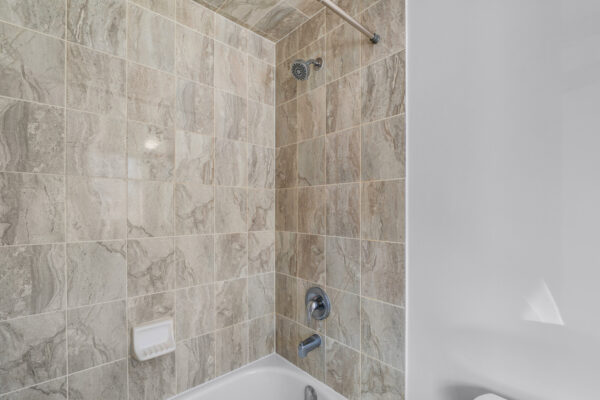 277-Gatwick-Drive-#101-Oakville-Web-Salisbury-32