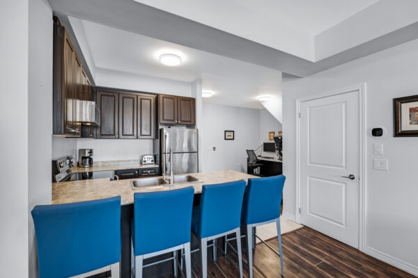 277-Gatwick-Drive-#101-Oakville-Web-Salisbury-34