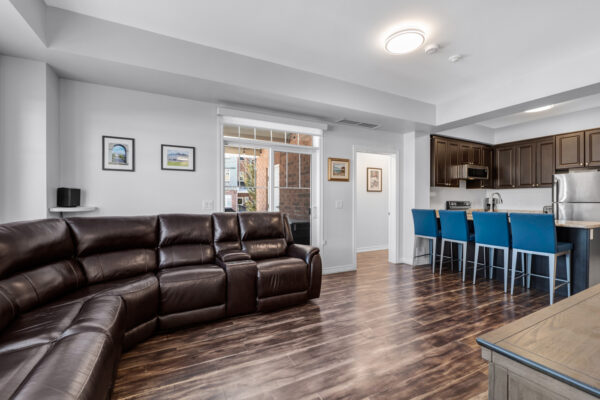 277-Gatwick-Drive-#101-Oakville-Web-Salisbury-8