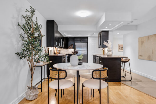 33-University-Avenue-#1702-Toronto-Web-Salisbury-16