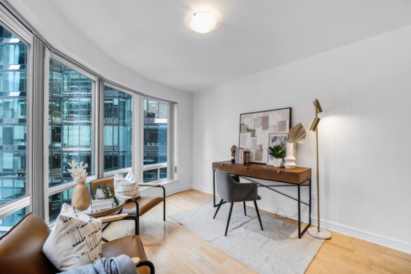 33-University-Avenue-#1702-Toronto-Web-Salisbury-23