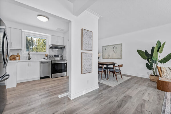 53-Wallingford-Road-Toronto-Web-Salisbury-23