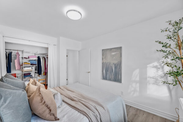 53-Wallingford-Road-Toronto-Web-Salisbury-32