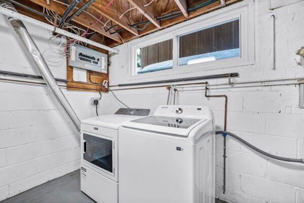 53-Wallingford-Road-Toronto-Web-Salisbury-53