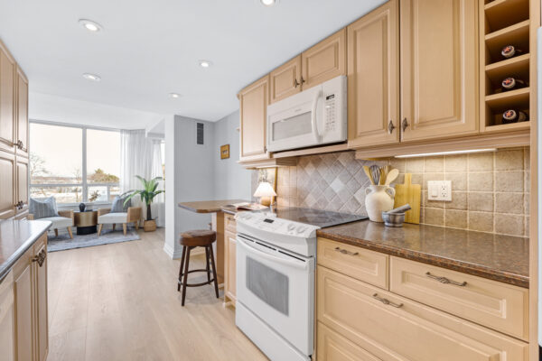 1210-Don-Mills-Road-#510-Toronto-Web-Salisbury-17