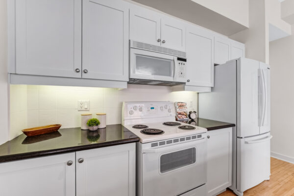 1398-Bloor-Street-West-#TH2-Toronto-Web-Salisbury-16