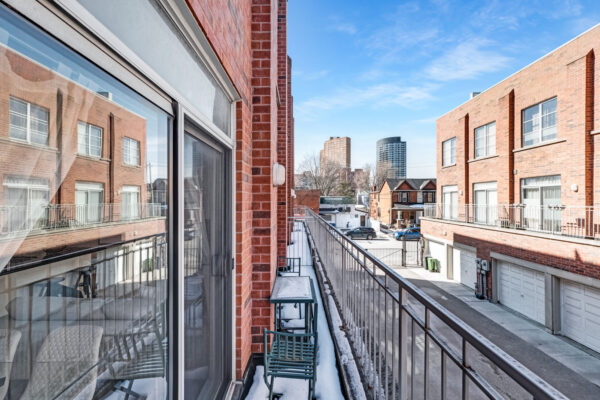 1398-Bloor-Street-West-#TH2-Toronto-Web-Salisbury-24