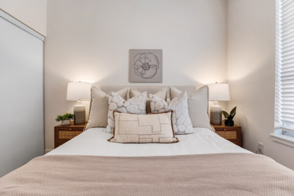 1398-Bloor-Street-West-#TH2-Toronto-Web-Salisbury-32