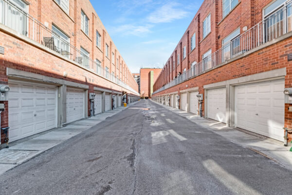 1398-Bloor-Street-West-#TH2-Toronto-Web-Salisbury-49