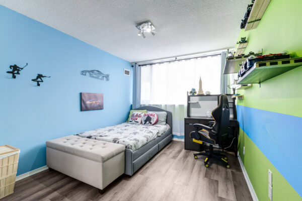 20-Speers-Road-#605-Oakville-Web-Salisbury-29