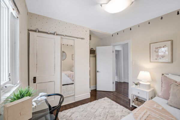 38-Bastedo-Avenue-Toronto-Web-Salisbury-49