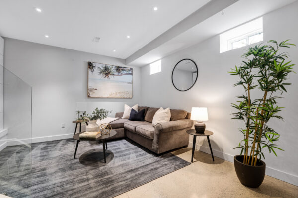 38-Bastedo-Avenue-Toronto-Web-Salisbury-51