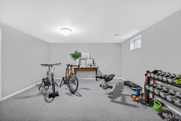 4-Enzo-Crescent-Uxbridge-Web-Salisbury-62