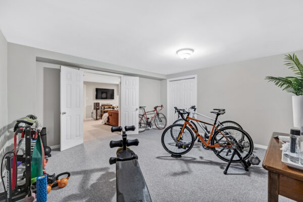 4-Enzo-Crescent-Uxbridge-Web-Salisbury-63