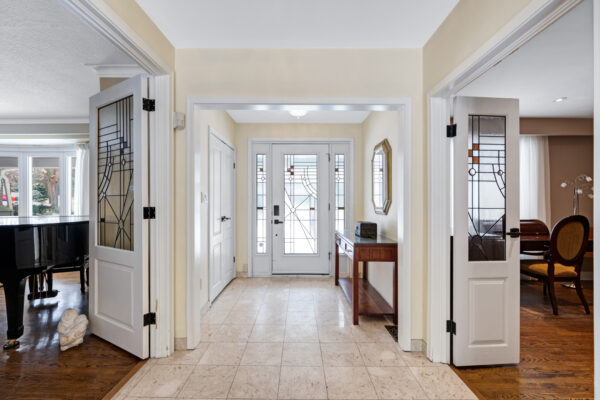 57-Forest-Grove-Drive-Toronto-Web-Salisbury-10