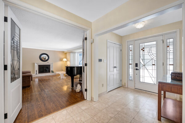 57-Forest-Grove-Drive-Toronto-Web-Salisbury-12