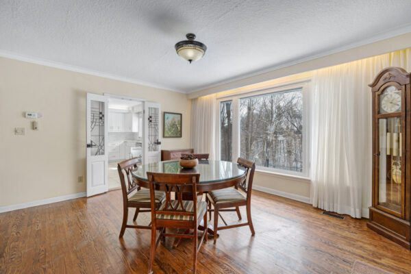 57-Forest-Grove-Drive-Toronto-Web-Salisbury-18