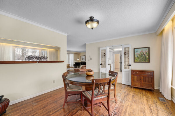 57-Forest-Grove-Drive-Toronto-Web-Salisbury-22