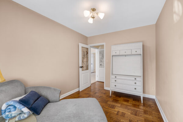 57-Forest-Grove-Drive-Toronto-Web-Salisbury-40