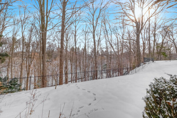 57-Forest-Grove-Drive-Toronto-Web-Salisbury-70