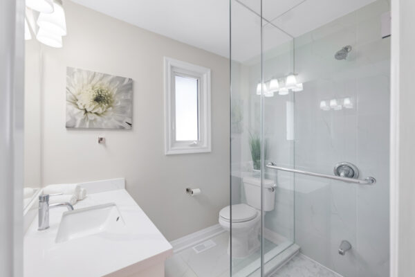 1038-Alexandra-Avenue-Mississauga-Web-Salisbury-30