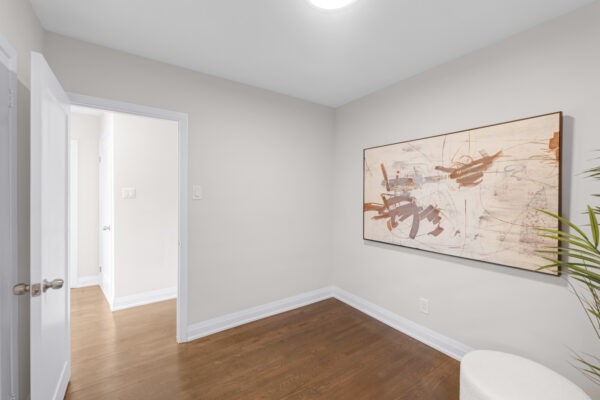 1038-Alexandra-Avenue-Mississauga-Web-Salisbury-35