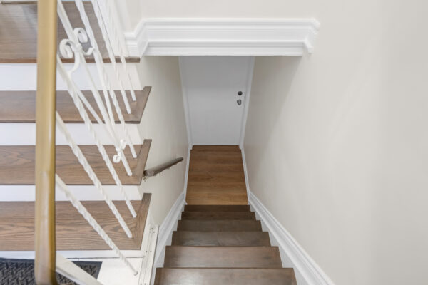 1038-Alexandra-Avenue-Mississauga-Web-Salisbury-38