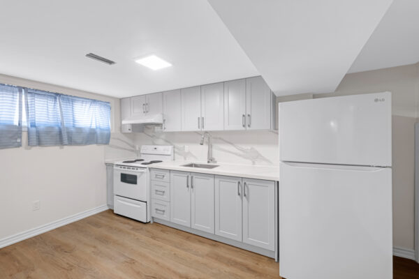 1038-Alexandra-Avenue-Mississauga-Web-Salisbury-41