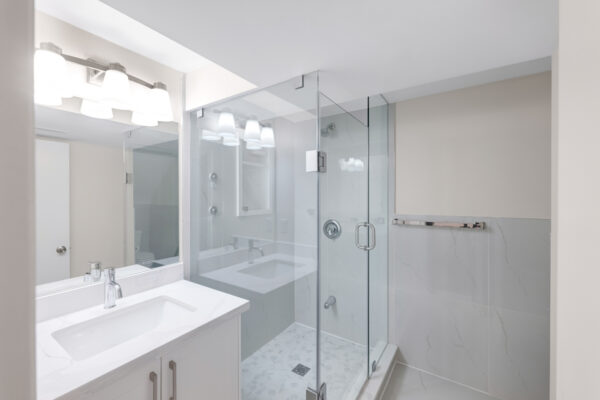 1038-Alexandra-Avenue-Mississauga-Web-Salisbury-50