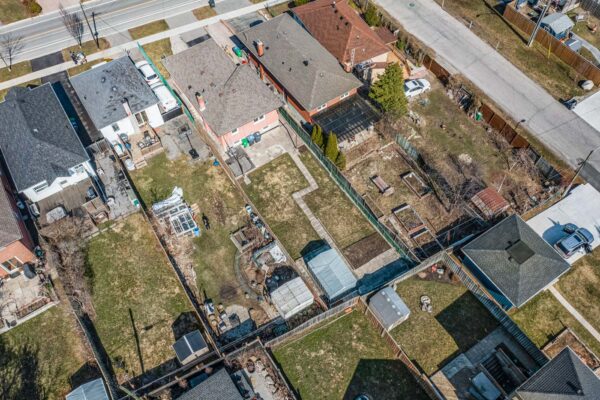 1038-Alexandra-Avenue-Mississauga-Web-Salisbury-58