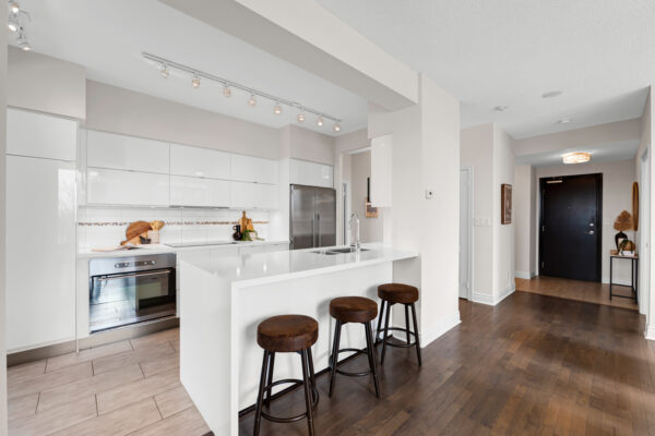 1105-Leslie-Street-#403-Toronto-Web-Salisbury-21