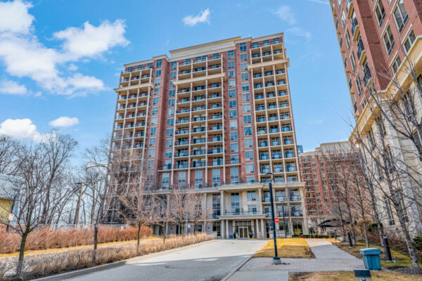 1105-Leslie-Street-#403-Toronto-Web-Salisbury-4