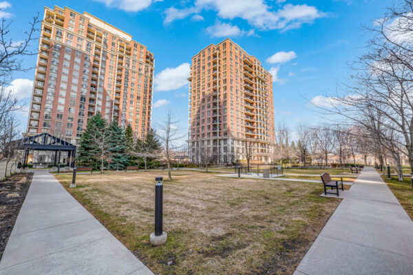 1105-Leslie-Street-#403-Toronto-Web-Salisbury-70