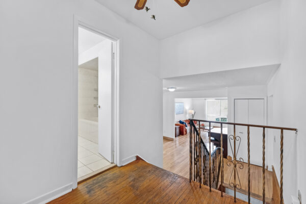 121-Twyn-Rivers-Drive-Pickering-Web-Salisbury-40